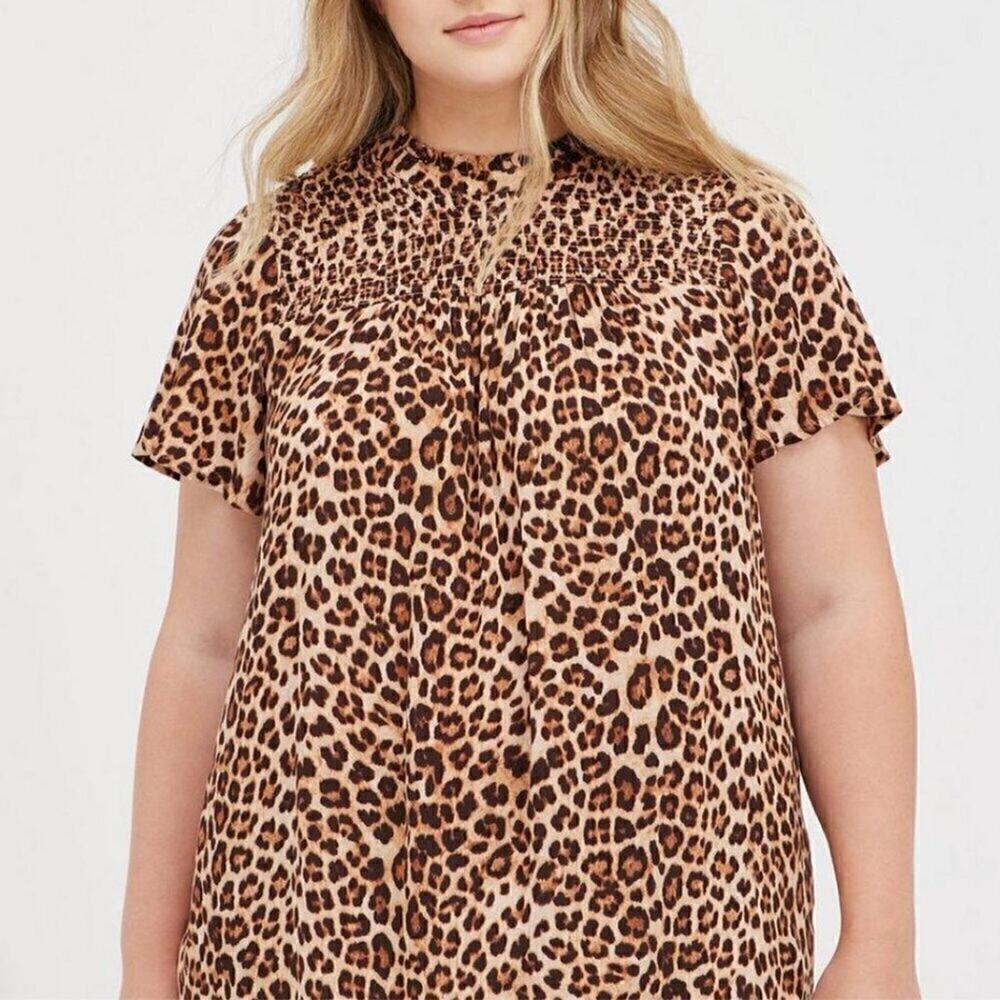 Torrid Crinkle Gauze Leopard Smocked Flutter Sleeve Top 2X 18 20 Boho - Picture 1 of 6